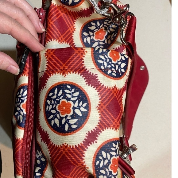 Petunia Pickle Bottom Square Floral Boxy Backpack - Picture 11 of 14